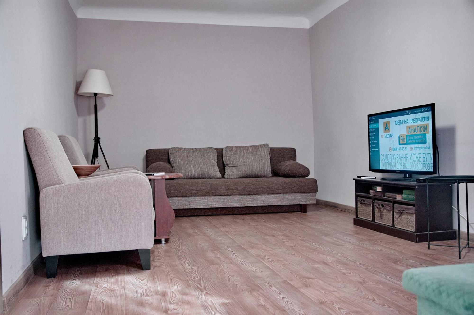Flat in the city center โอเดสซา ภายนอก รูปภาพ